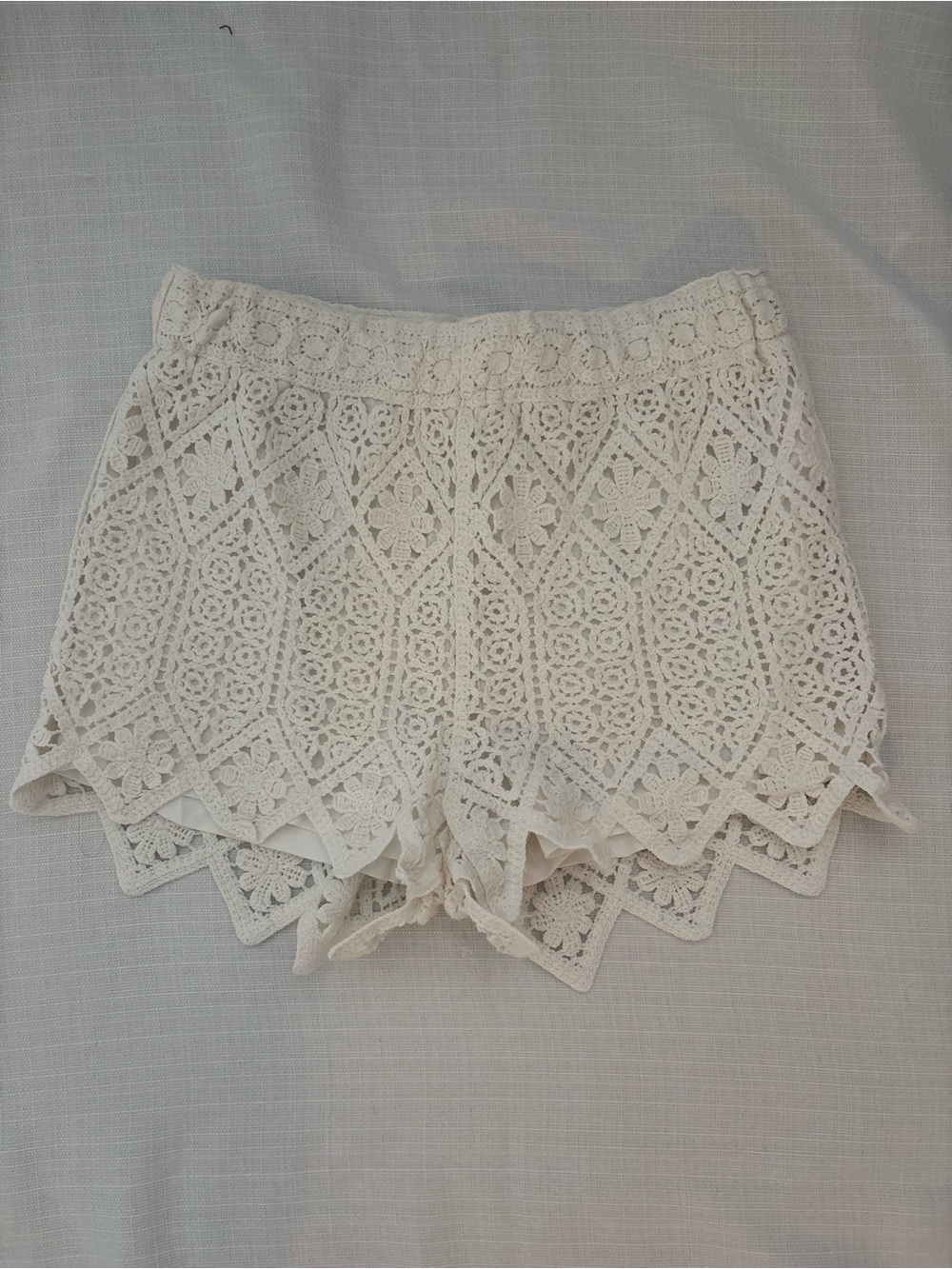 LoveRiche Women’s Lace Crochet Shorts - White